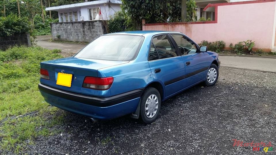 1997' Toyota Carina photo #2