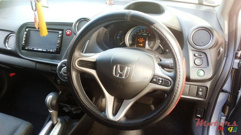 2011' Honda Insight photo #5