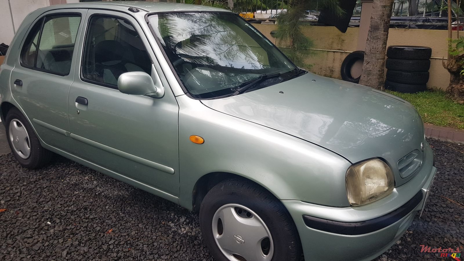 1998' Nissan March photo #1