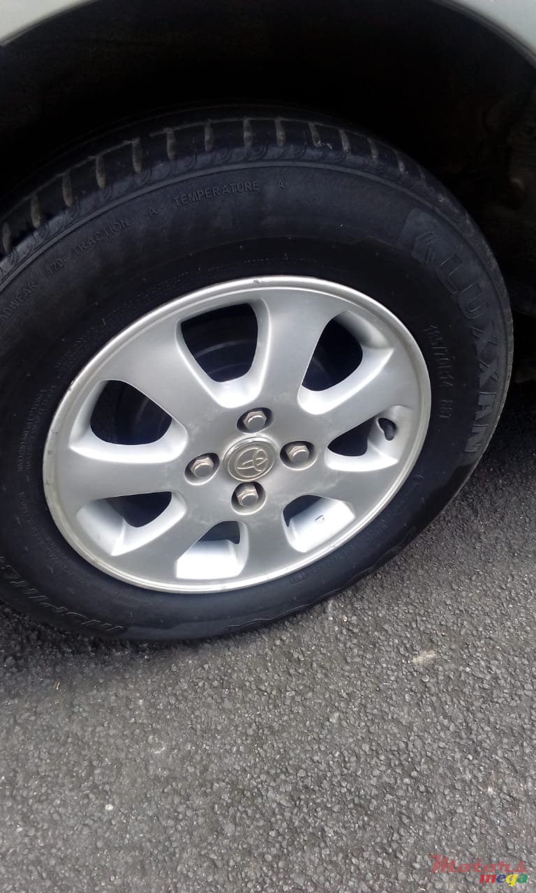 2002' Toyota Corolla gli photo #3