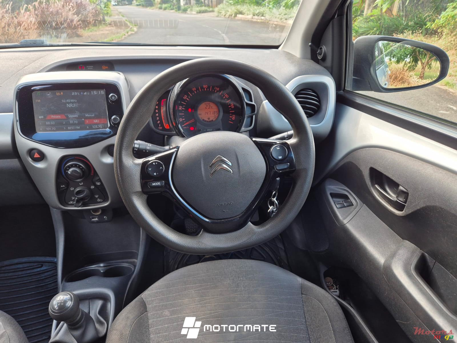 2016' Citroen C1 photo #6