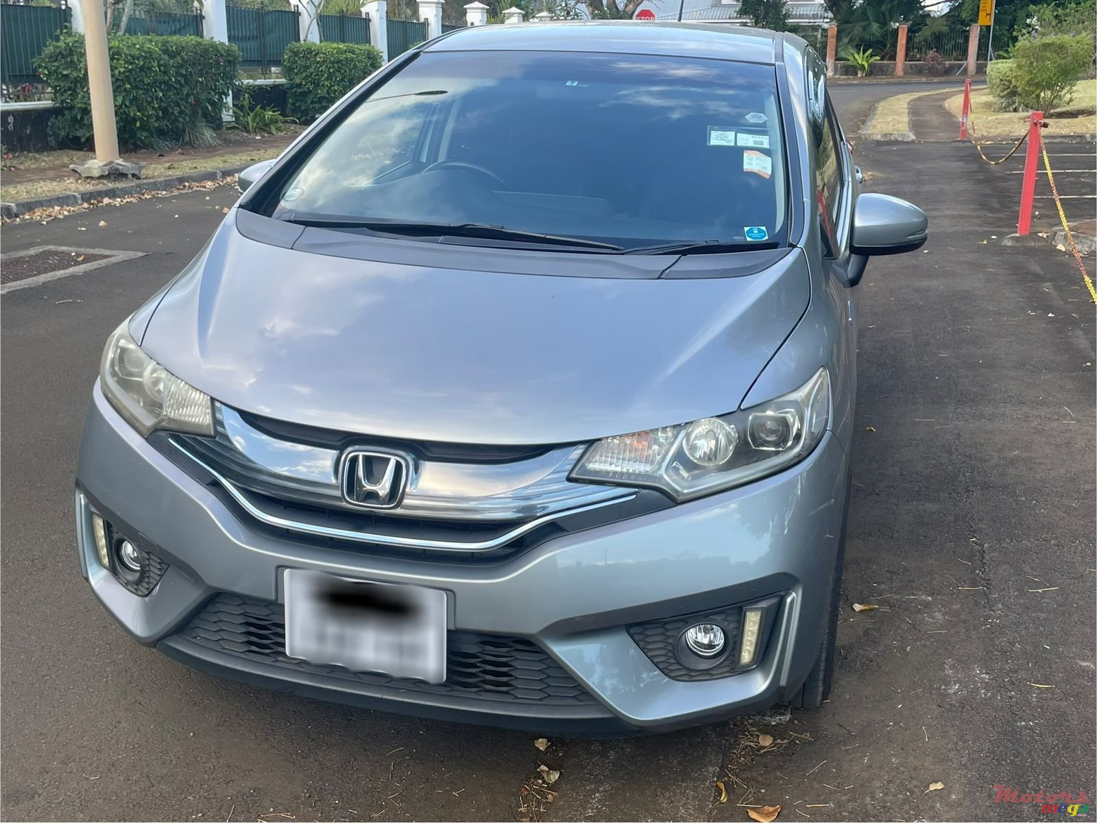 2014' Honda Fit Hybride photo #1