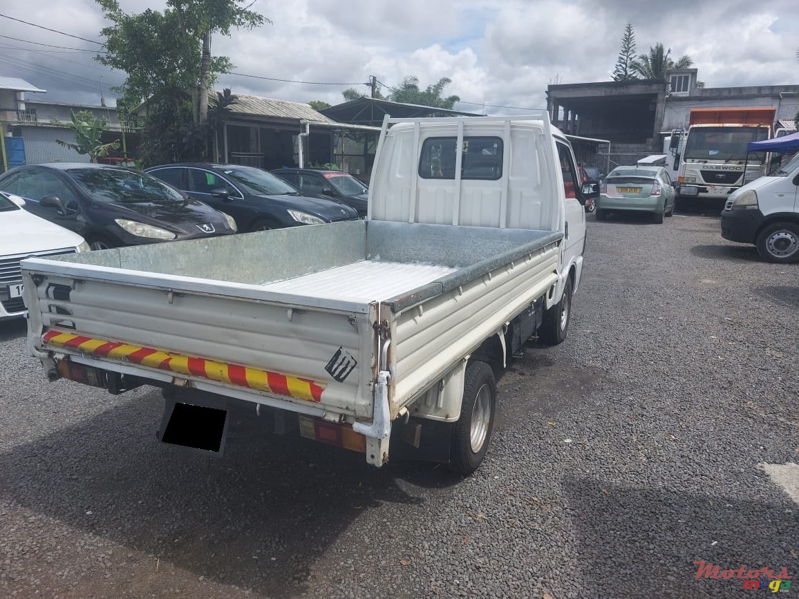 1998' Mazda Bongo photo #3