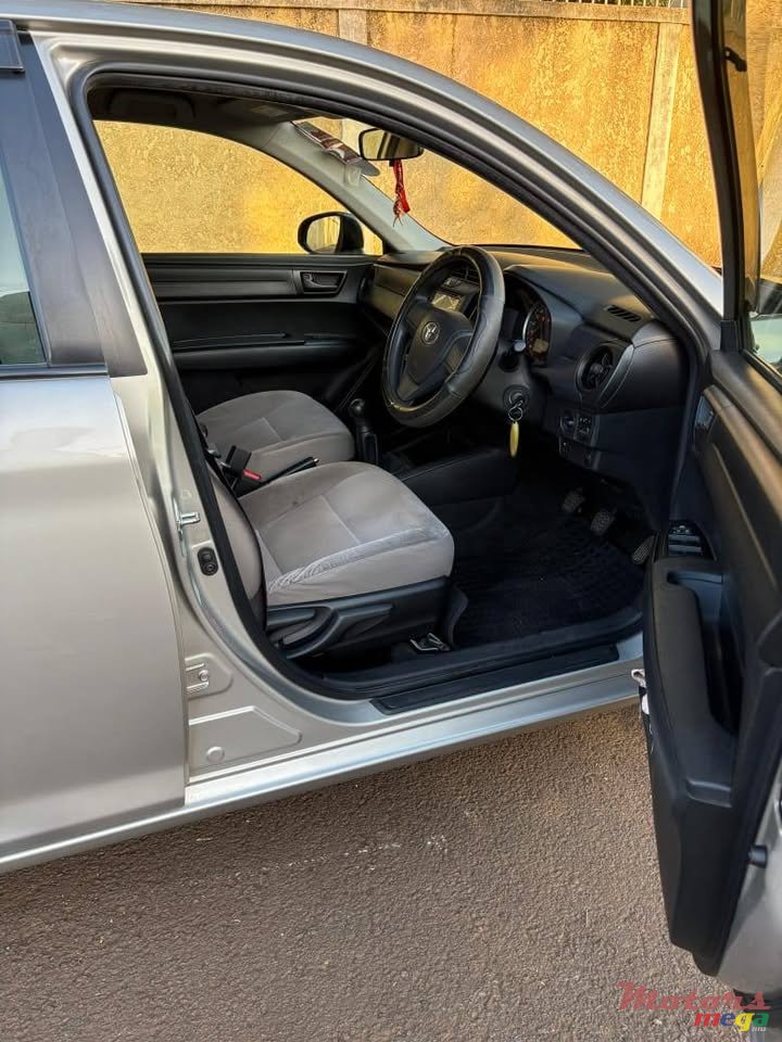 2015' Toyota Axio photo #7