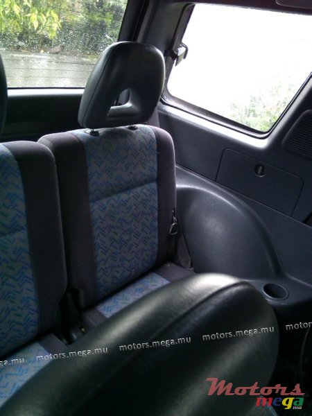 1995' Toyota RAV4 top photo #3