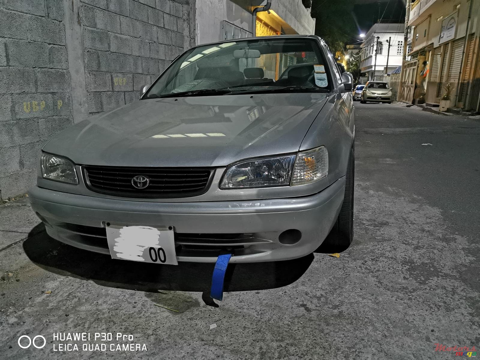 2000' Toyota Corolla photo #2