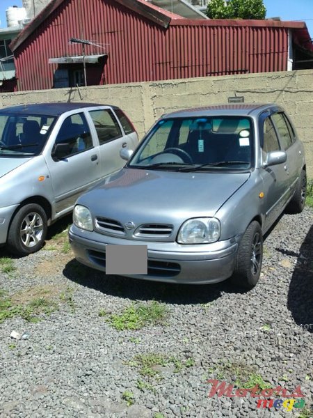 2001' Nissan Micra photo #1