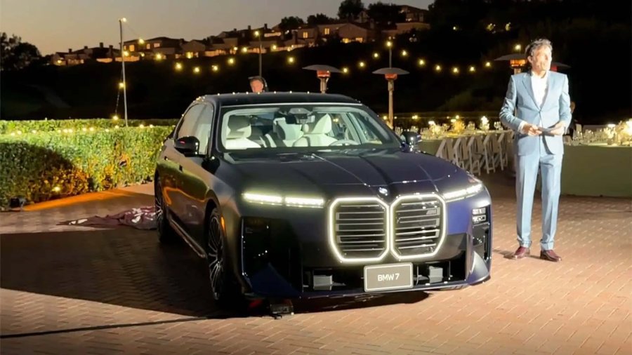 BMW’s New 570-HP V8 7 Series Is the Closest Thing to an M7
