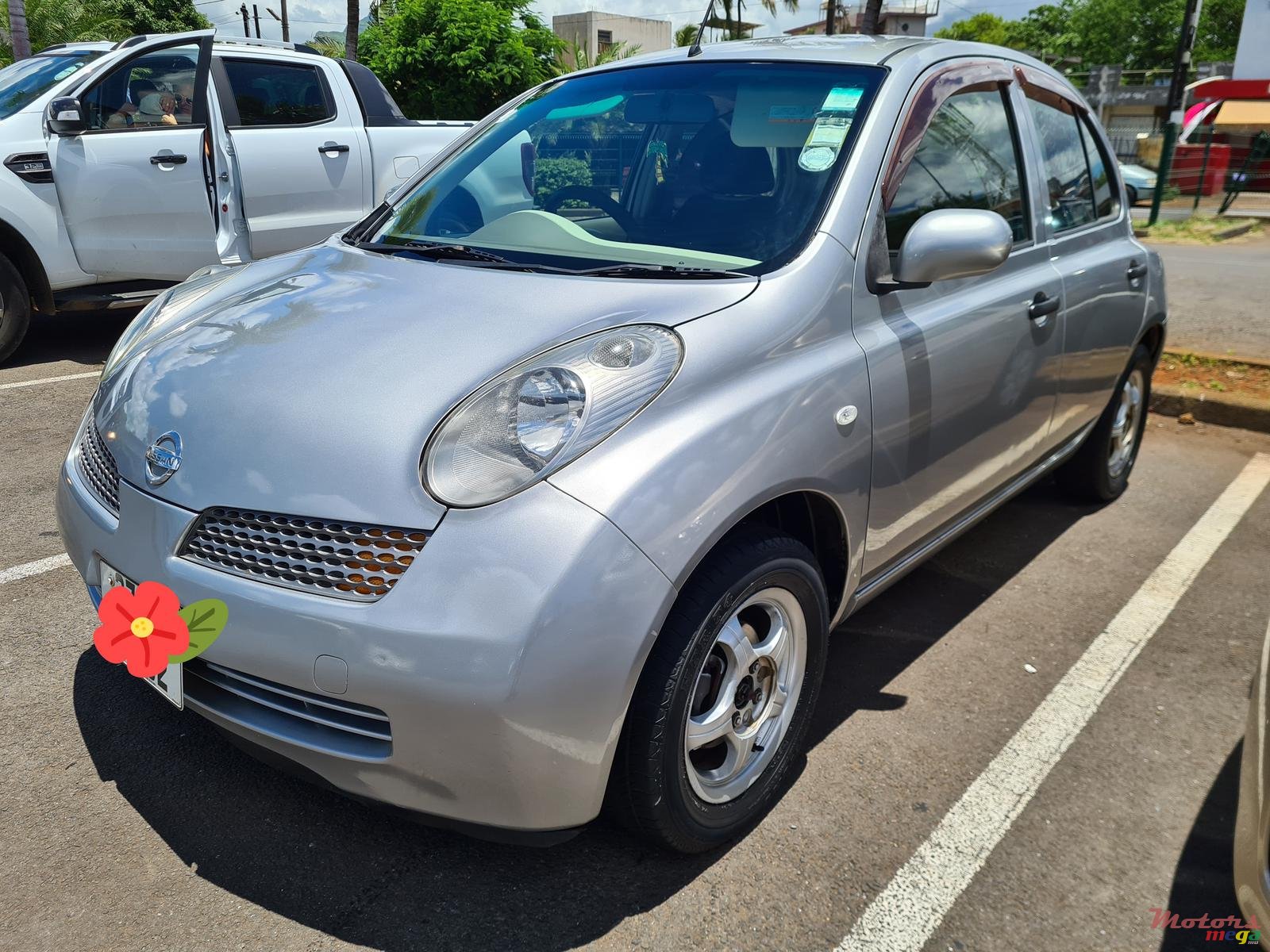 2002' Nissan March photo #3