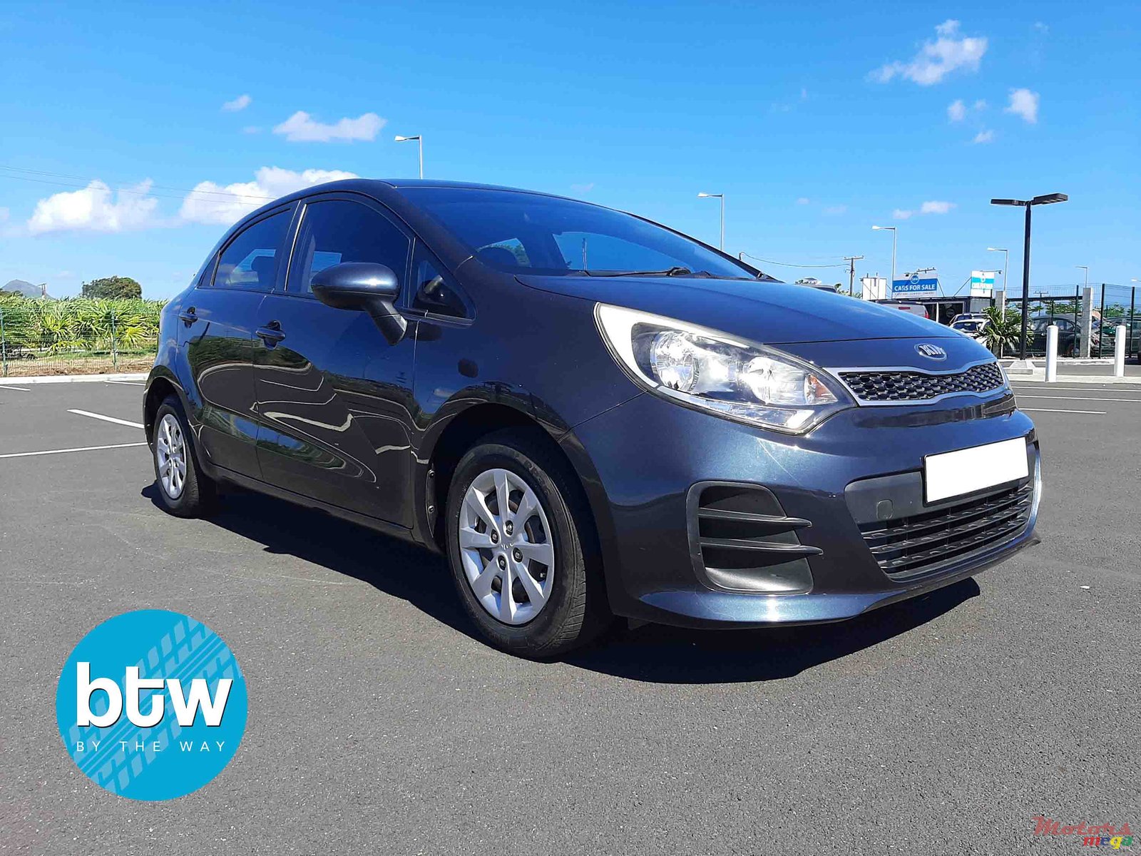 2016' Kia Rio photo #1