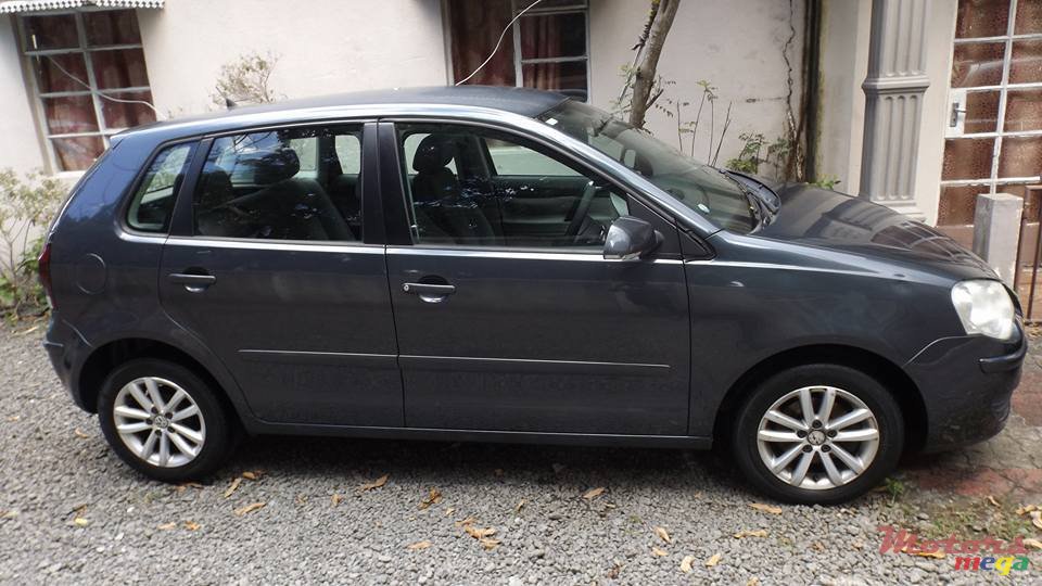 2007' Volkswagen Polo photo #3