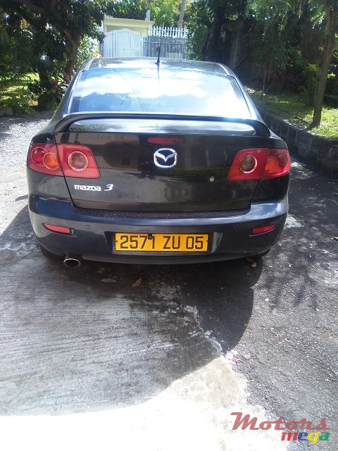 2005' Mazda 3 photo #2