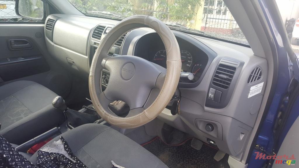 2007' Isuzu D-Max None photo #4