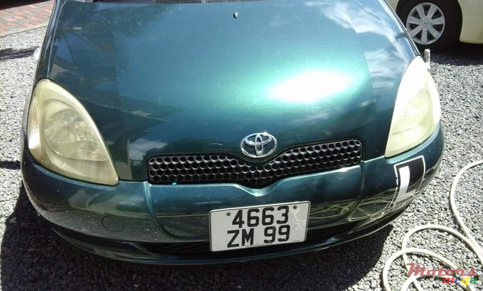 1999' Toyota Vitz Vitz photo #1