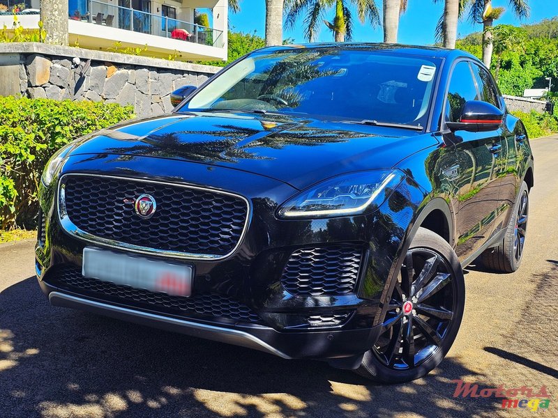 2019' Jaguar E-Pace 2.0D photo #1