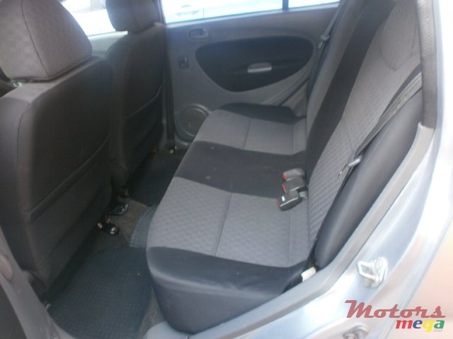 2012' Perodua viva   Elite photo #3