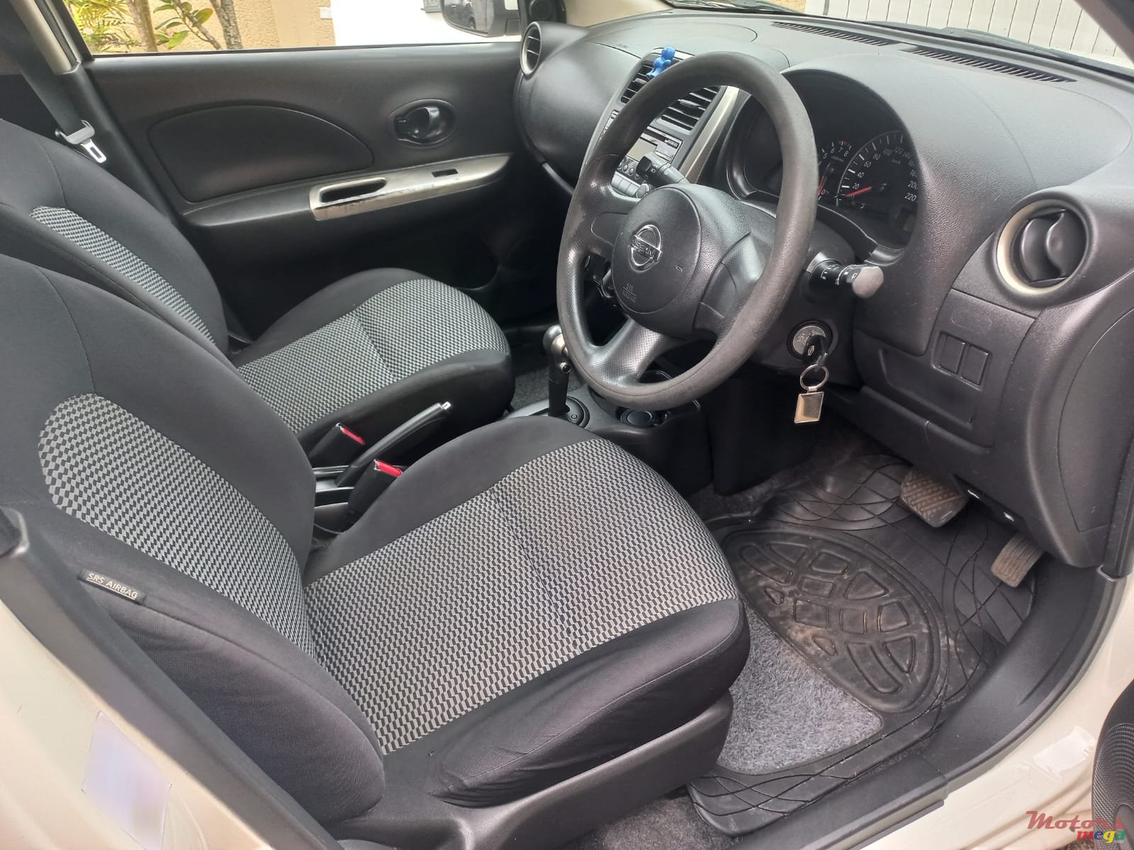 2018' Nissan March photo #6