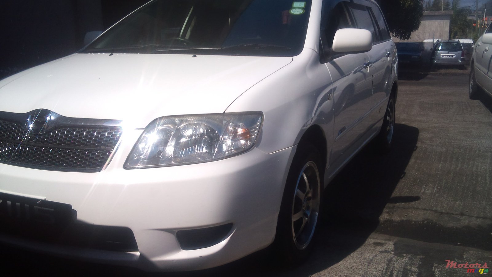 2006' Toyota F Fielder photo #1