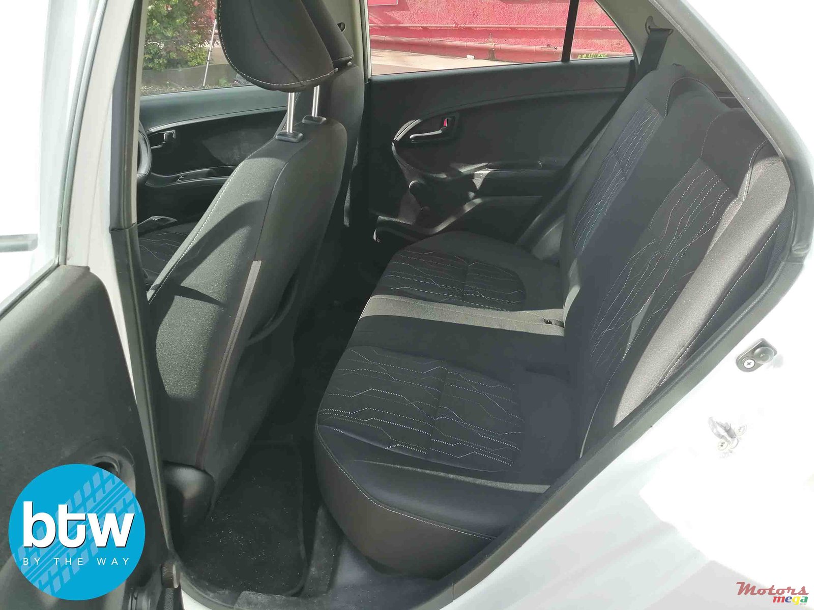 2014' Kia Picanto photo #3