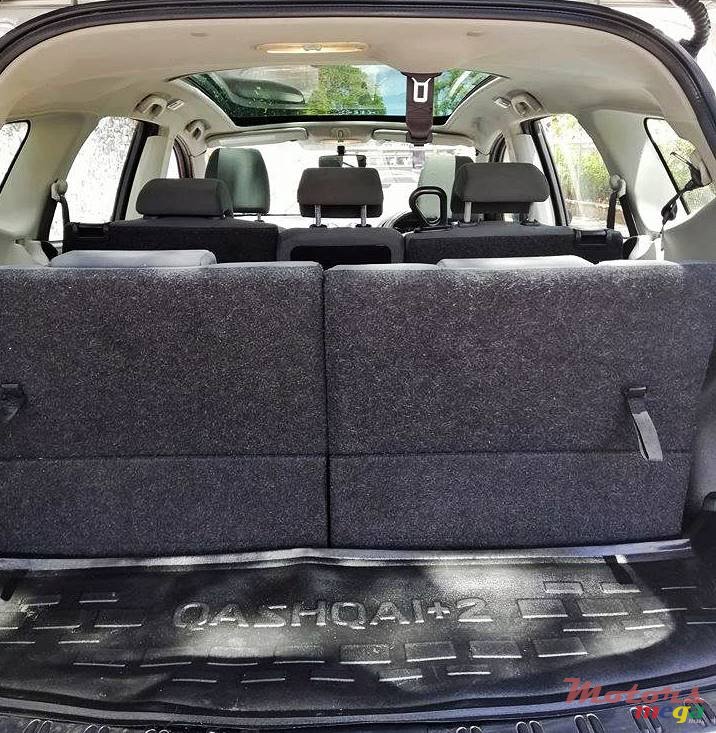 2012' Nissan Qashqai+2 (call 54227164) photo #5