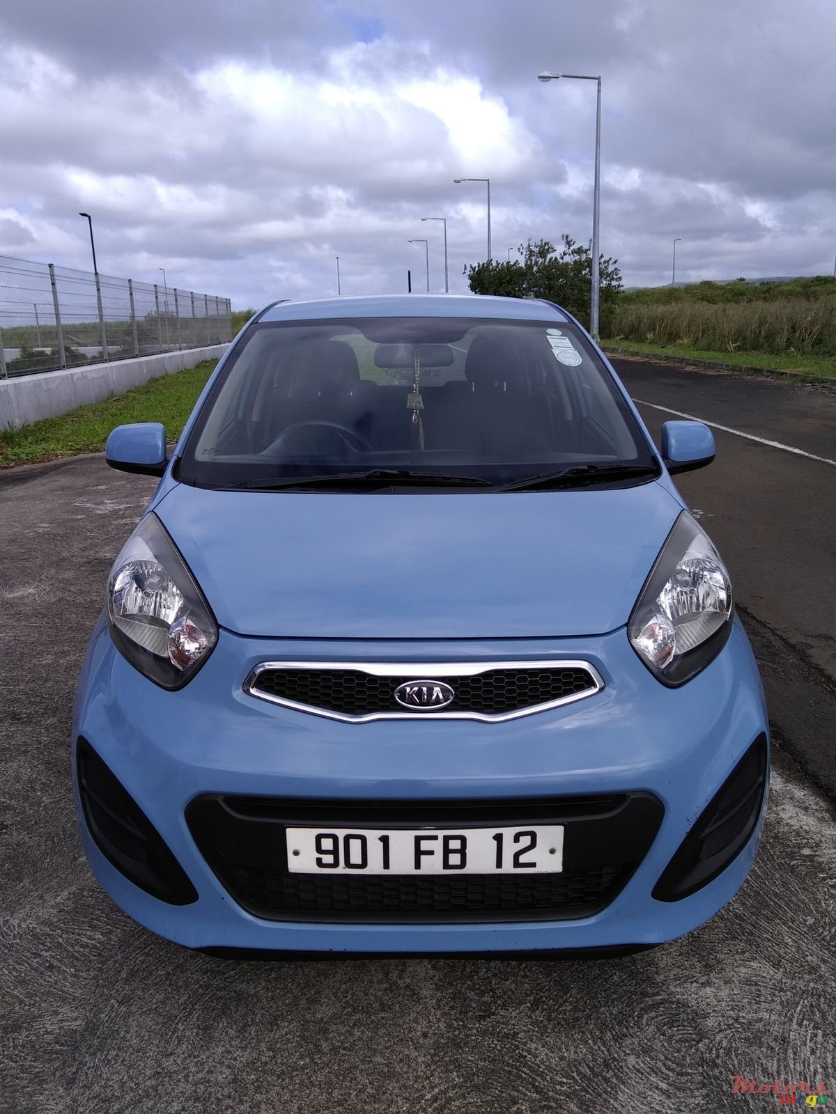 2012' Kia Picanto photo #2