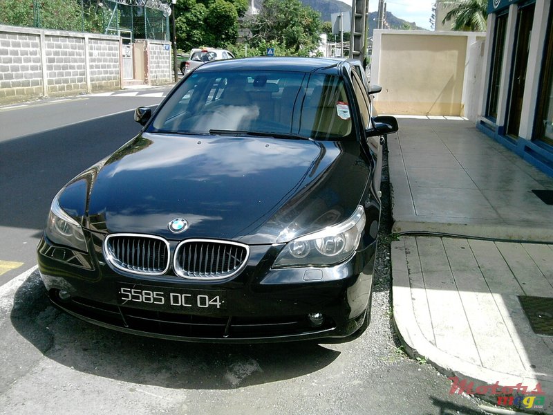 2004' BMW 520 E60 photo #1