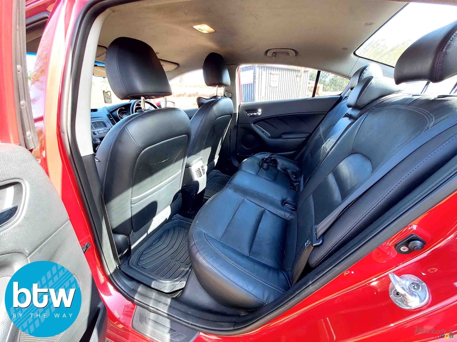 2015' Kia Cerato photo #5