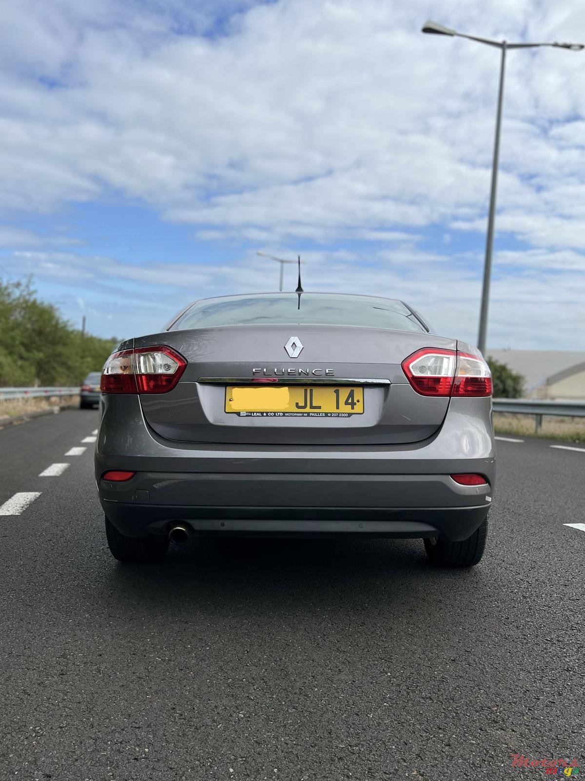 2014' Renault Fluence photo #3