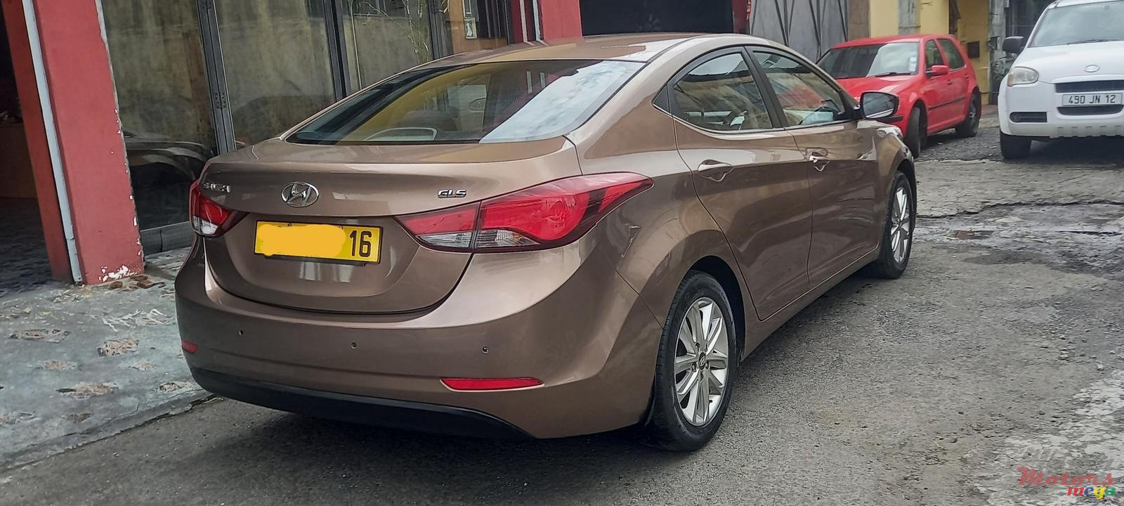 2016' Hyundai Elantra photo #4
