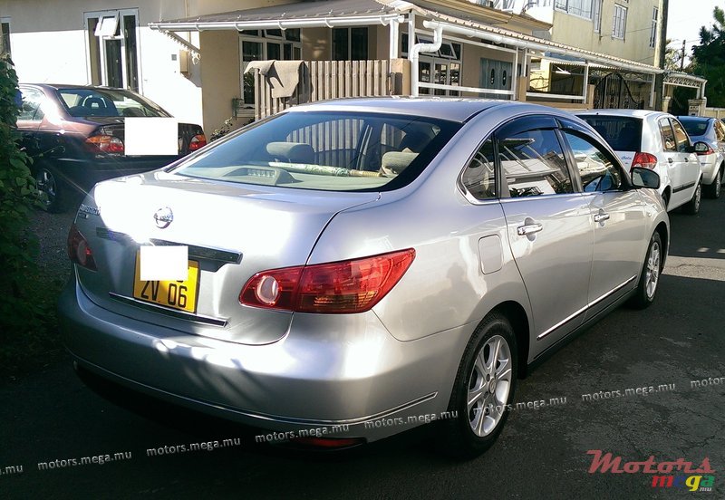2006' Nissan Bluebird photo #2