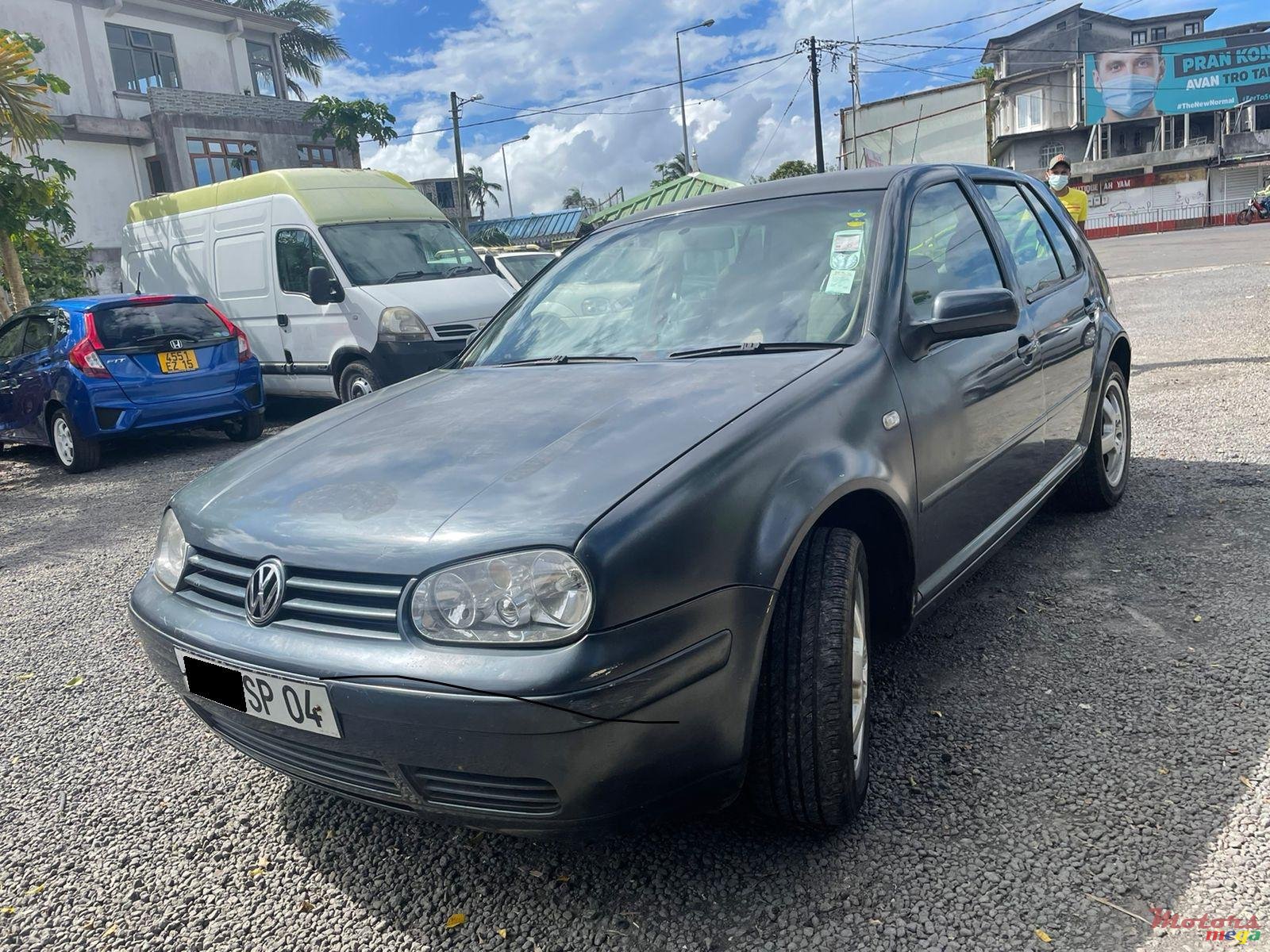 2004' Volkswagen Golf IV photo #1