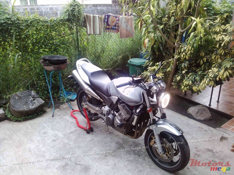 2006' Honda Hornet 900 photo #5