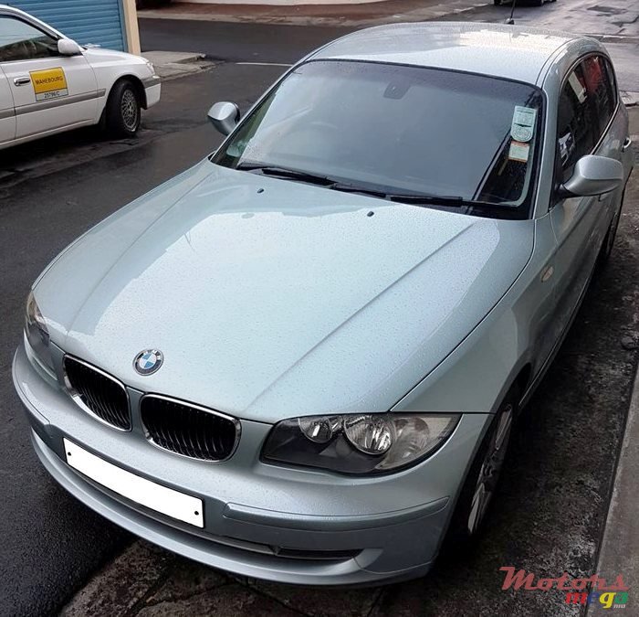 2010' BMW 116 photo #1