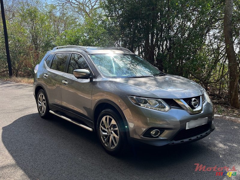 2017' Nissan X-Trail photo #1