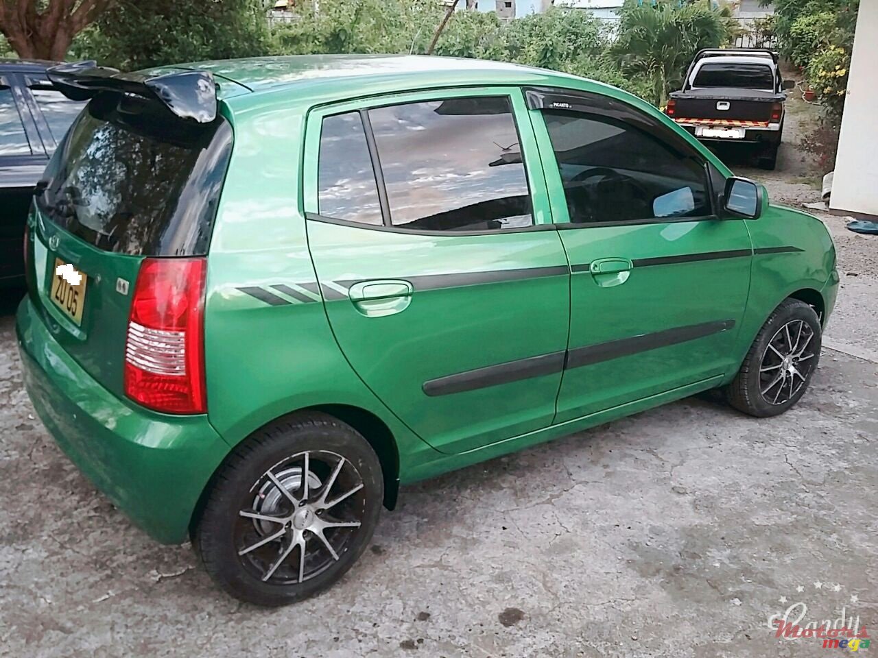 2005' Kia Picanto photo #2