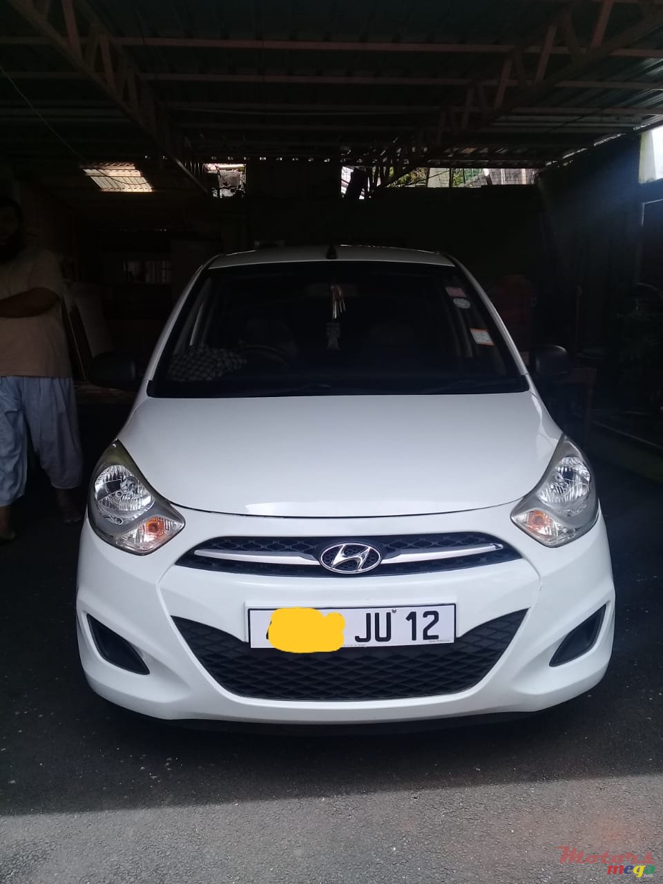 2012' Hyundai i10 photo #2