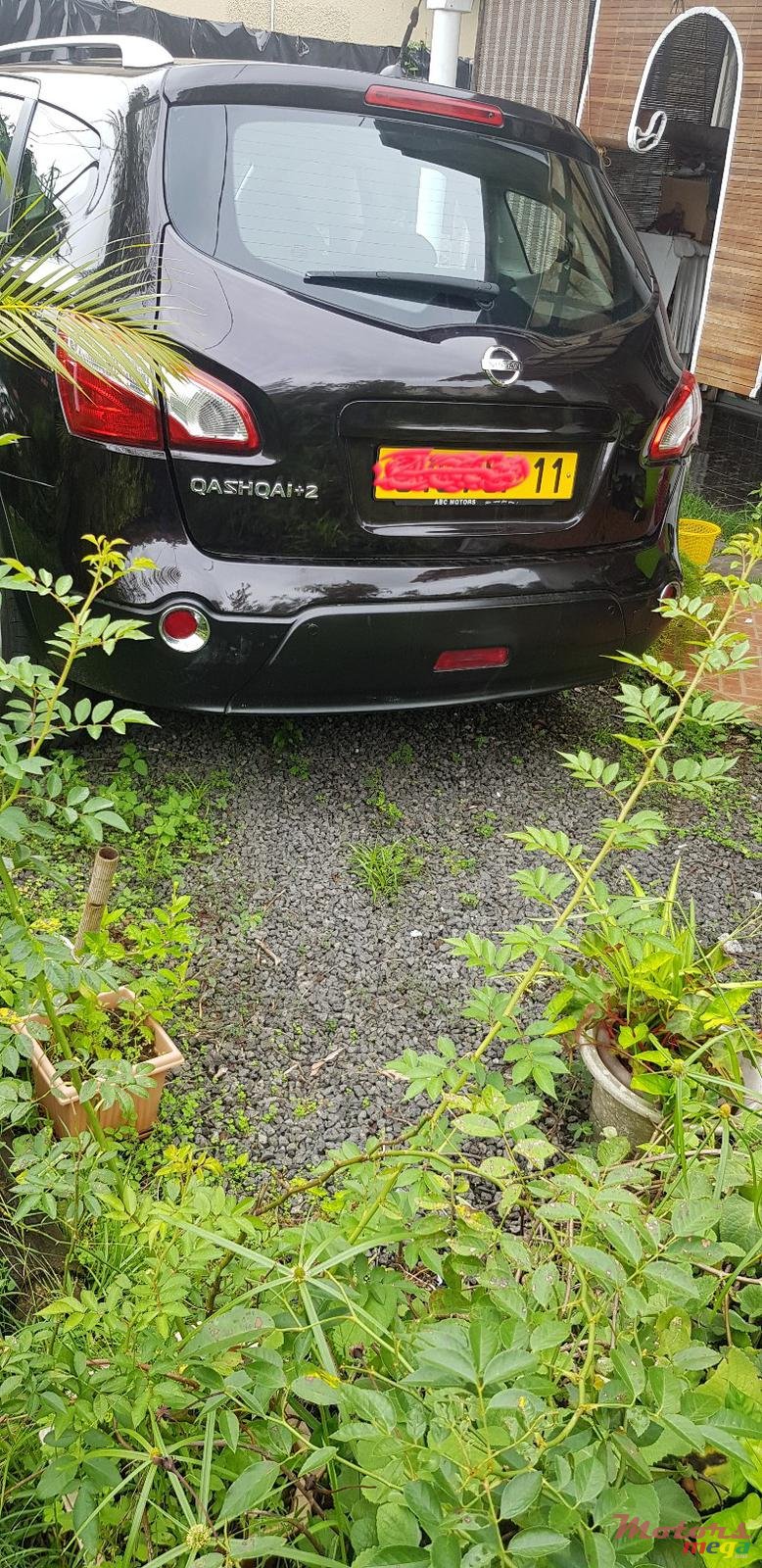 2011' Nissan Qashqai+2 photo #2