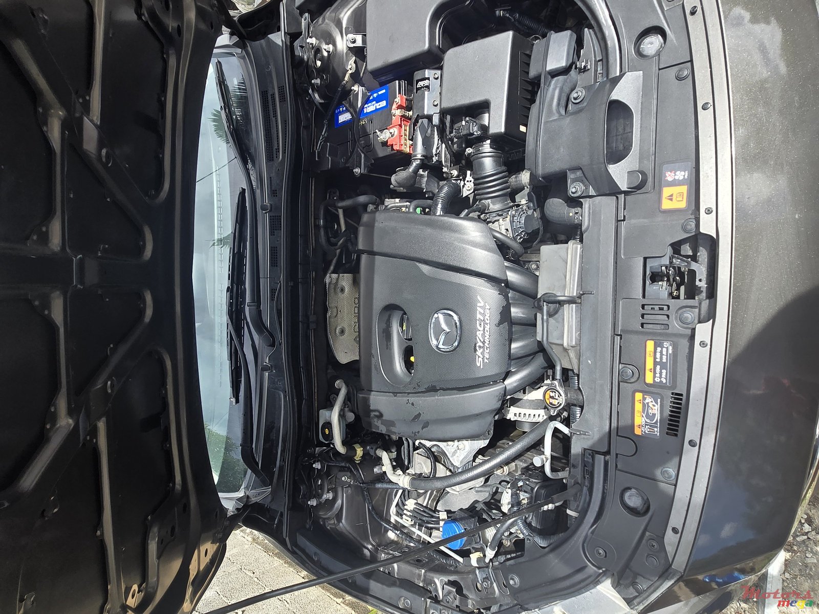 2016' Mazda 3 Skyactiv photo #2