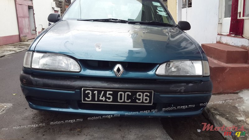 1996' Renault photo #6
