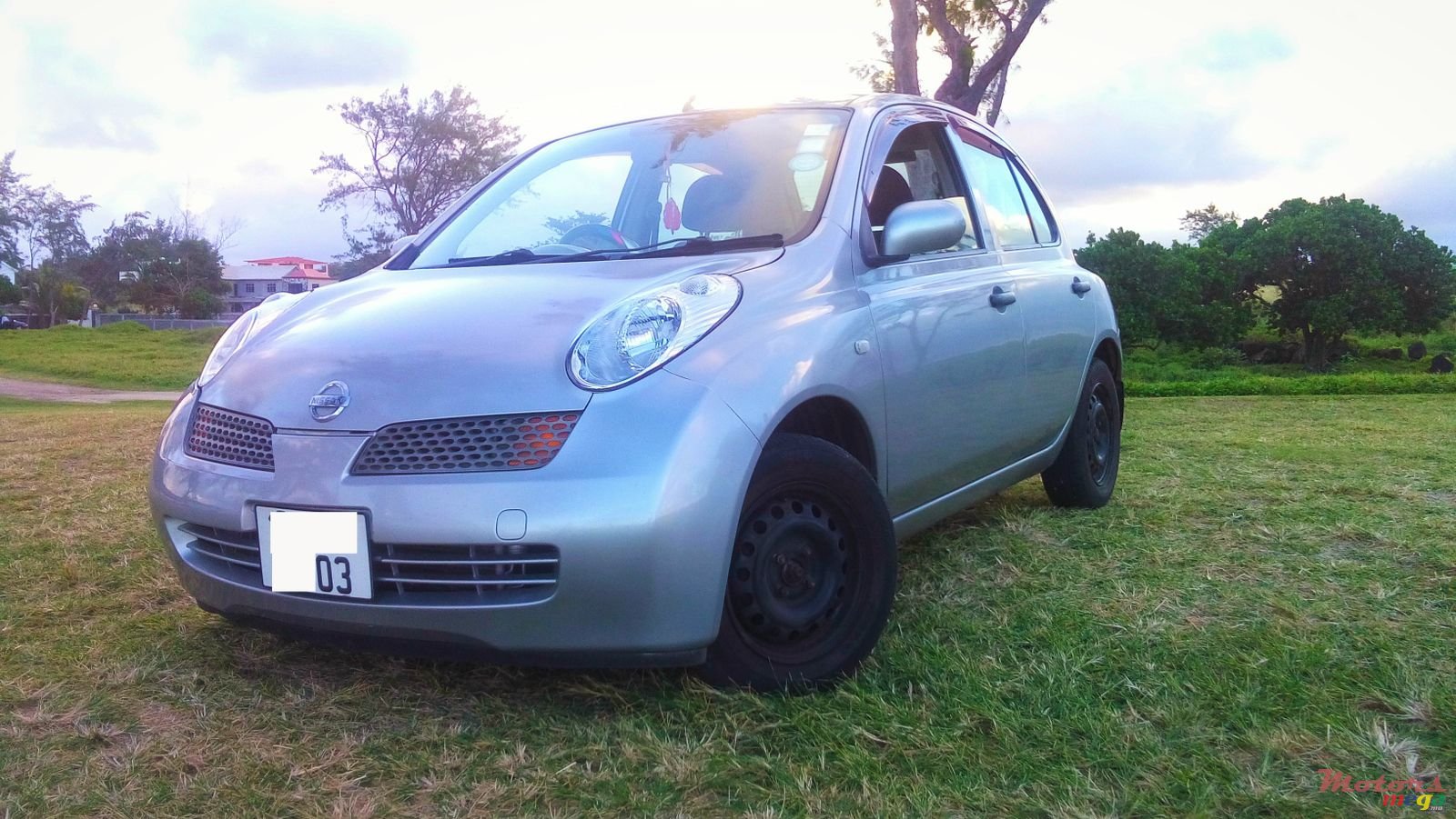 2003' Nissan March photo #1