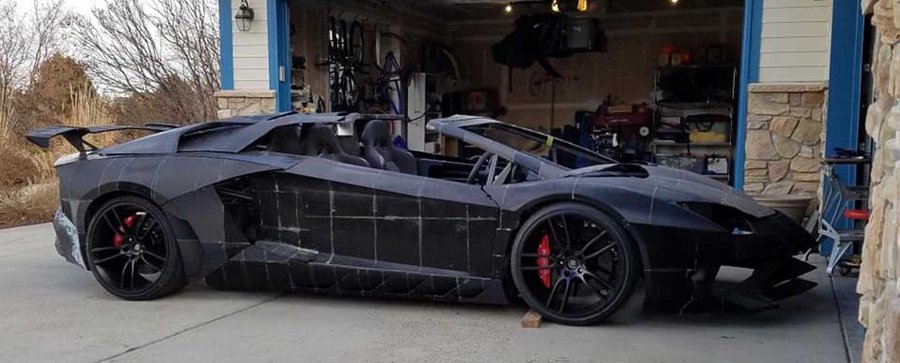 Physicist And His Son Are 3D-Printing A Lamborghini Aventador