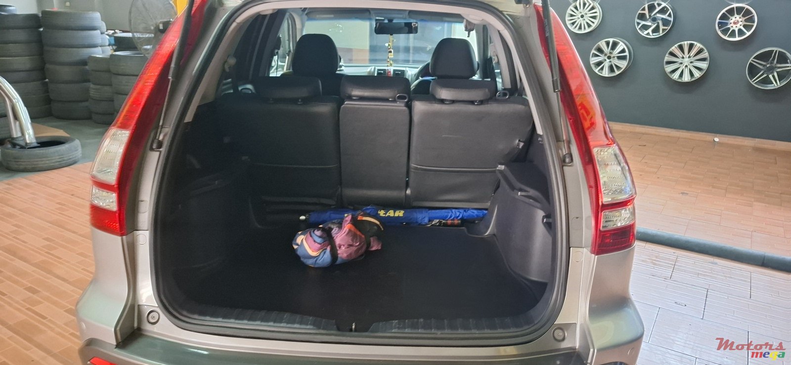 2009' Honda CR-V photo #6