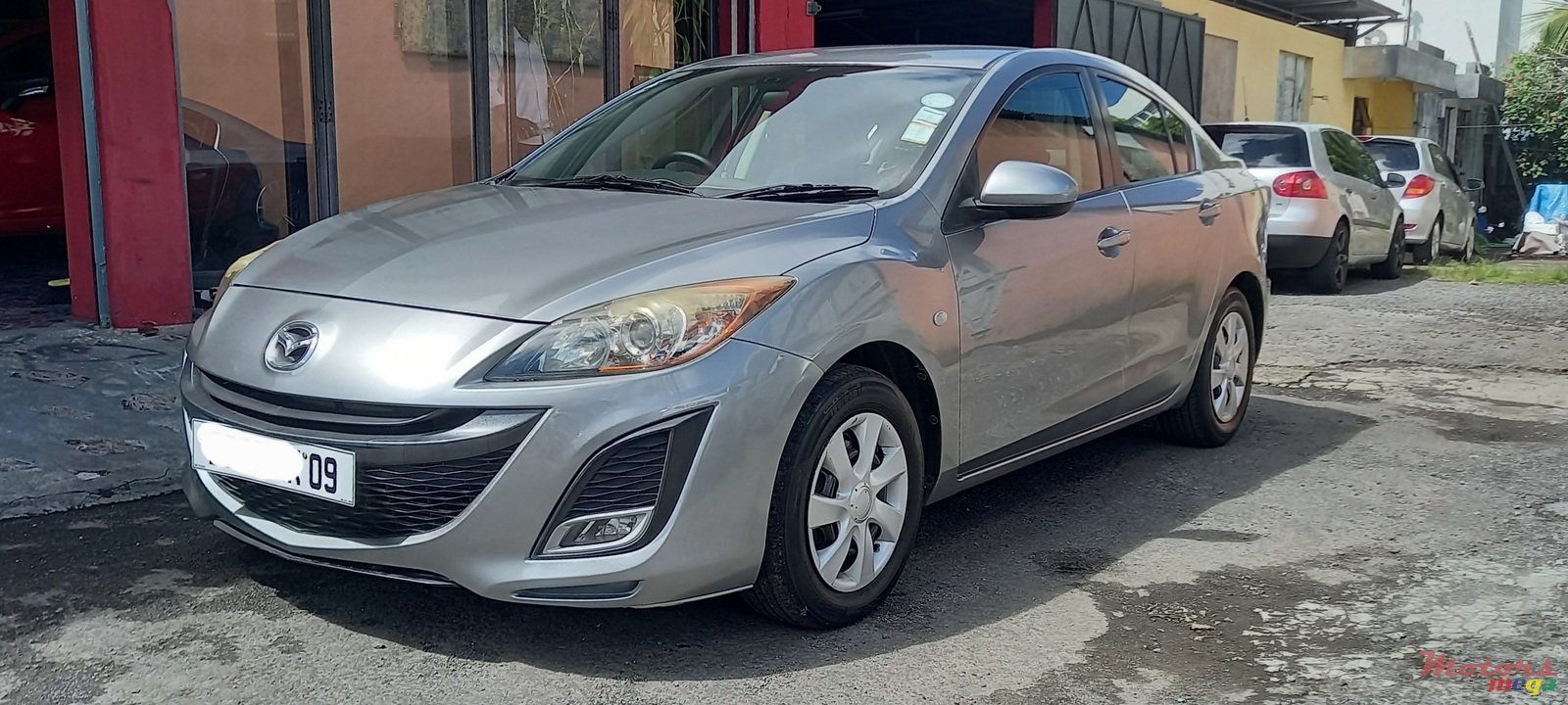 2009' Mazda Axela photo #1