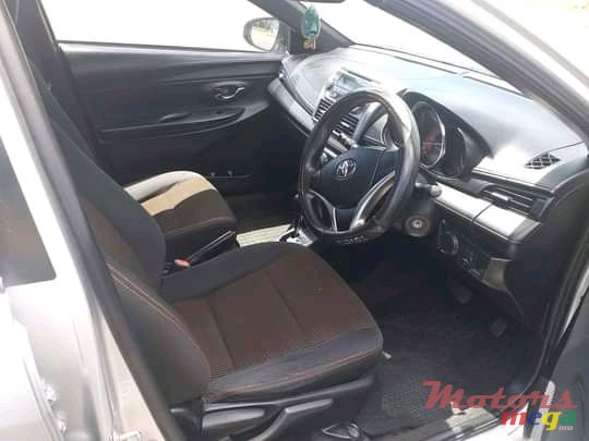 2015' Toyota Yaris photo #1