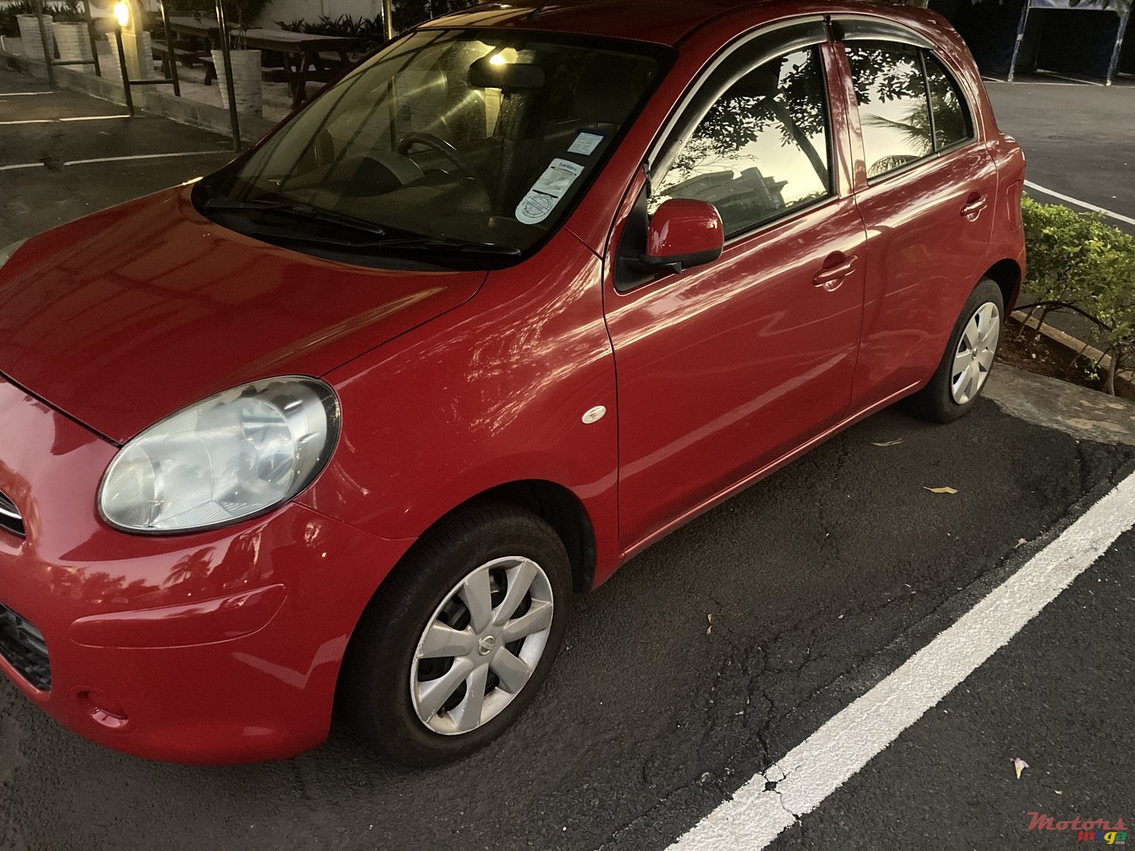 2012' Nissan March photo #3