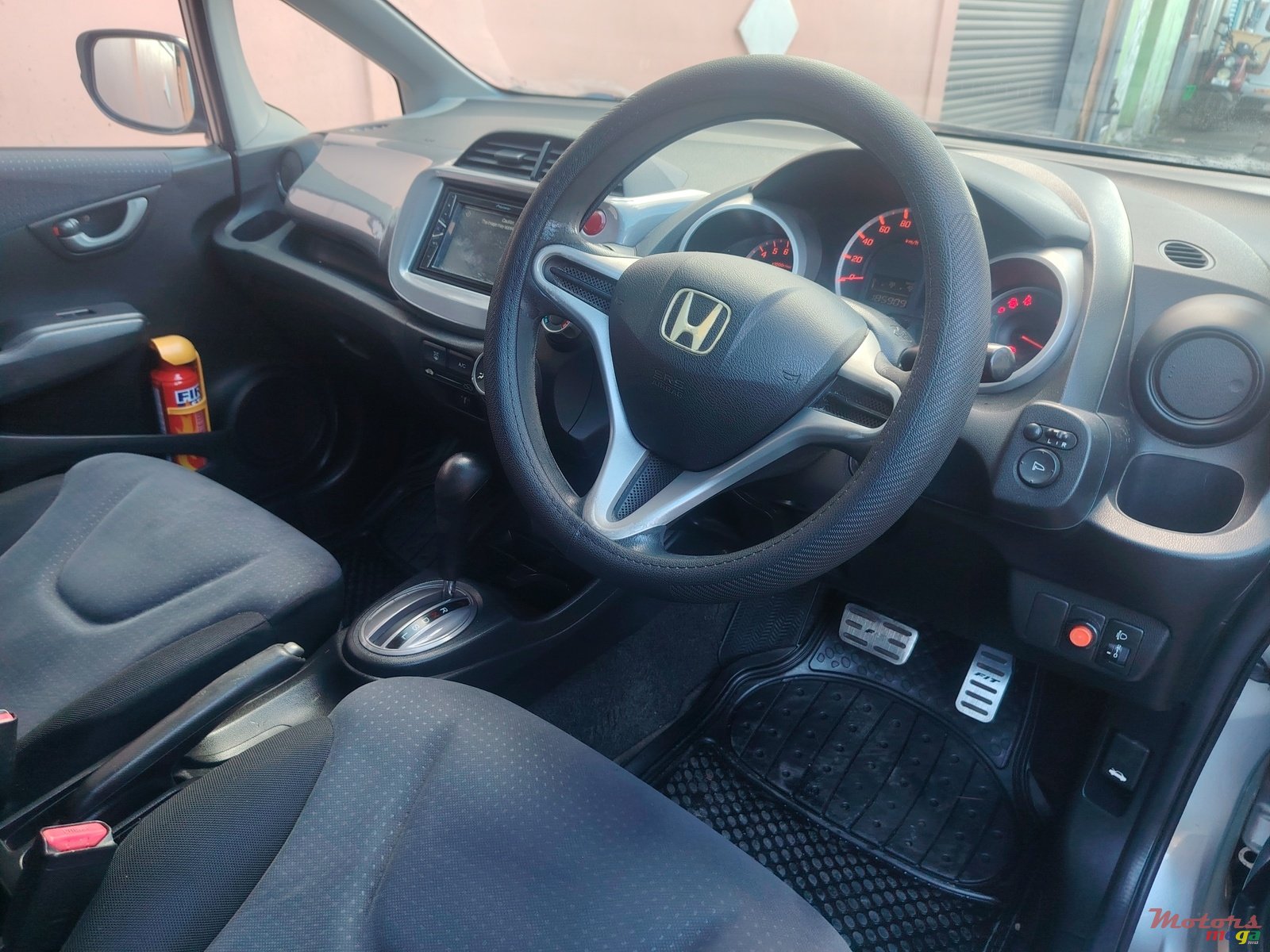 2010' Honda Fit 1330cc auto photo #5