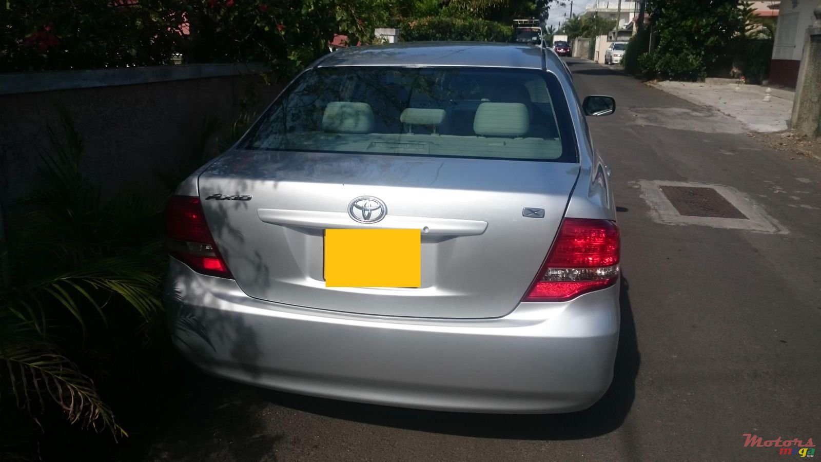 2010' Toyota Corolla Axio Grade X photo #4