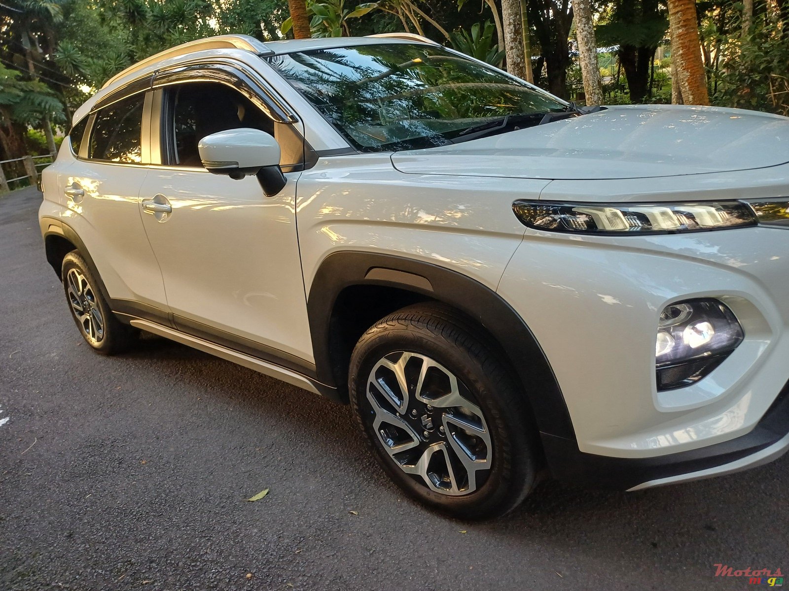 2025' Suzuki FRONX GLX photo #1