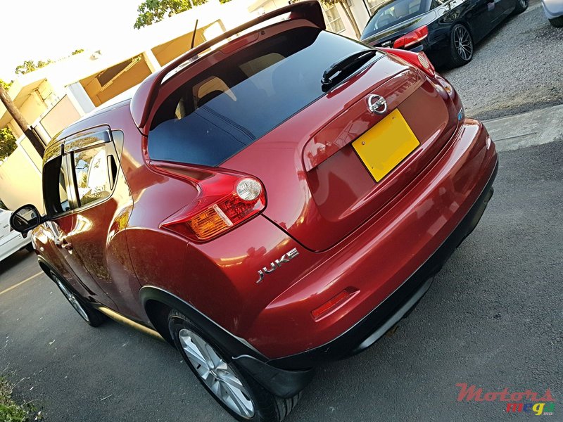 2010' Nissan Juke Rx photo #4