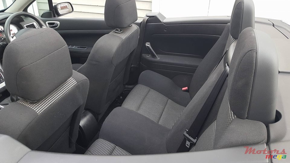 2008' Peugeot 307 photo #6